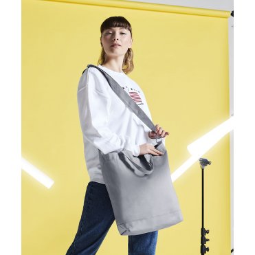 BG673 Canvas Day Bag