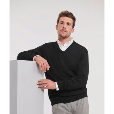 J710M V-Neck Knitted Sweater