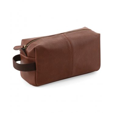QD879 Nuhide Washbag
