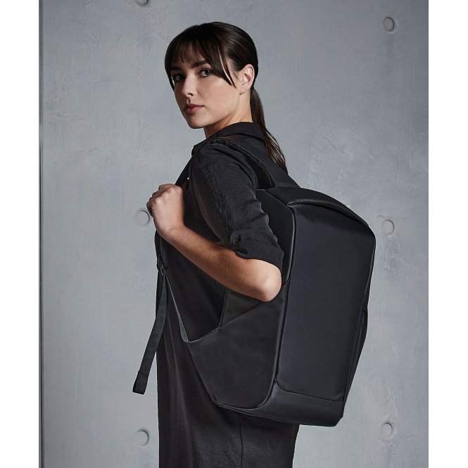 Quadra QD925 Project Charge Security Backpack