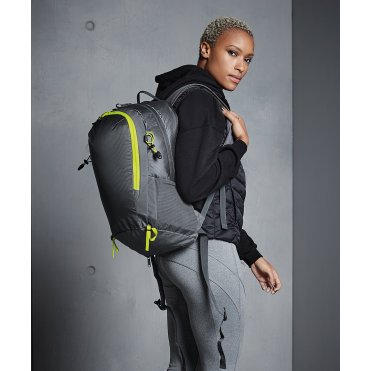 QX325 Slx-Lite 25 Litre Day Pack