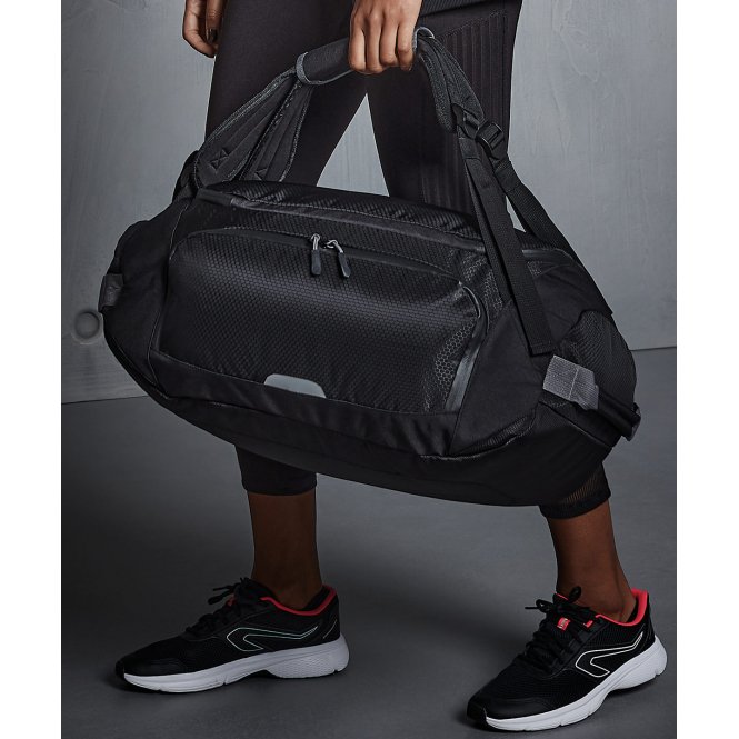 Quadra QX550 Slx 30 Litre Stowaway Carry-On
