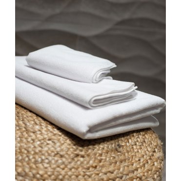 TC018 Microfibre Bath Towel